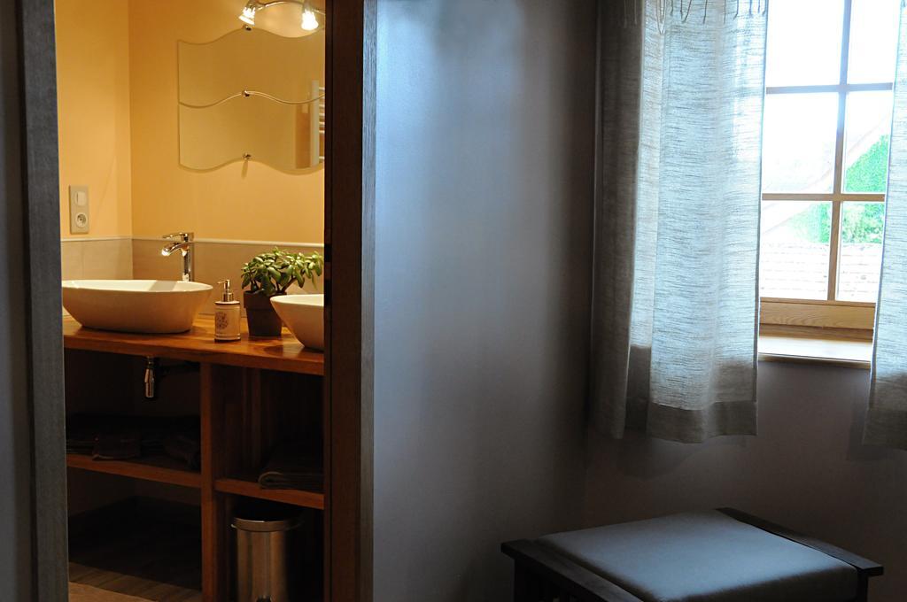 Escale En Charolais Brionnais Bed and Breakfast Saint-Julien-de-Civry Kamer foto