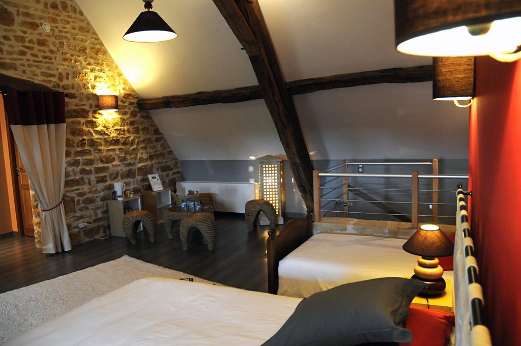 Escale En Charolais Brionnais Bed and Breakfast Saint-Julien-de-Civry Kamer foto