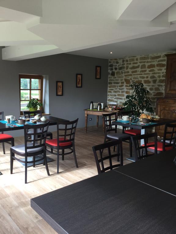 Escale En Charolais Brionnais Bed and Breakfast Saint-Julien-de-Civry Buitenkant foto
